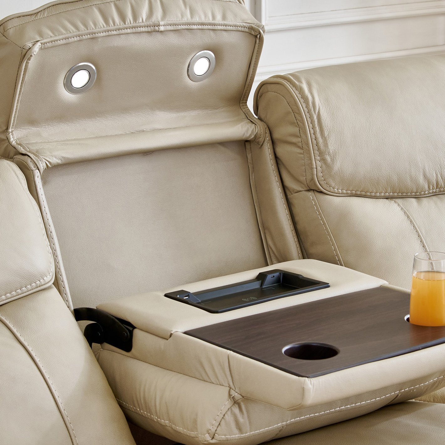 Potsdam Half Leather 3-Seater Zero Gravity Electric Recliner - Ivory - Image 11