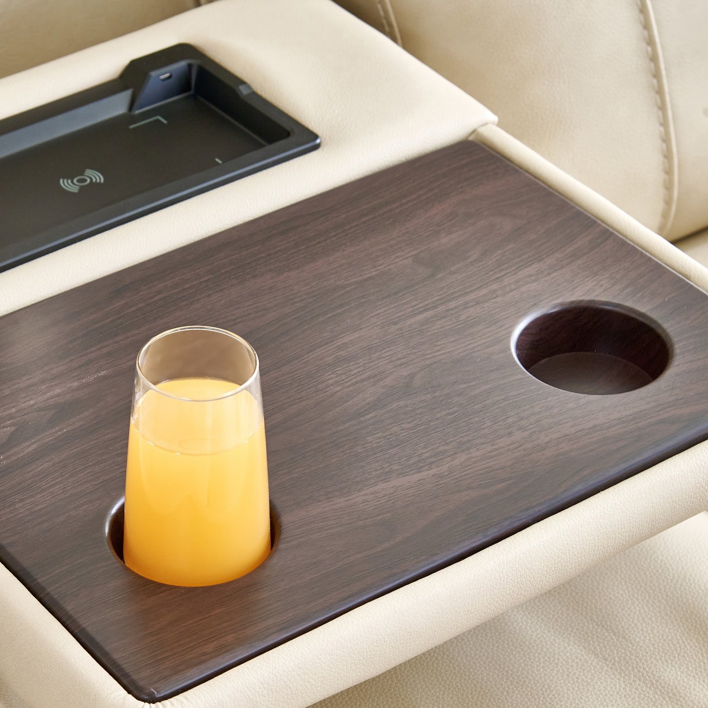 Potsdam Half Leather 3-Seater Zero Gravity Electric Recliner - Ivory - Image 12